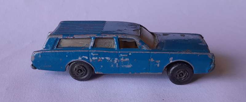 1970's Lesney Matchbox Die Cast Mercury Station Wagon.  Dogs In the Back.