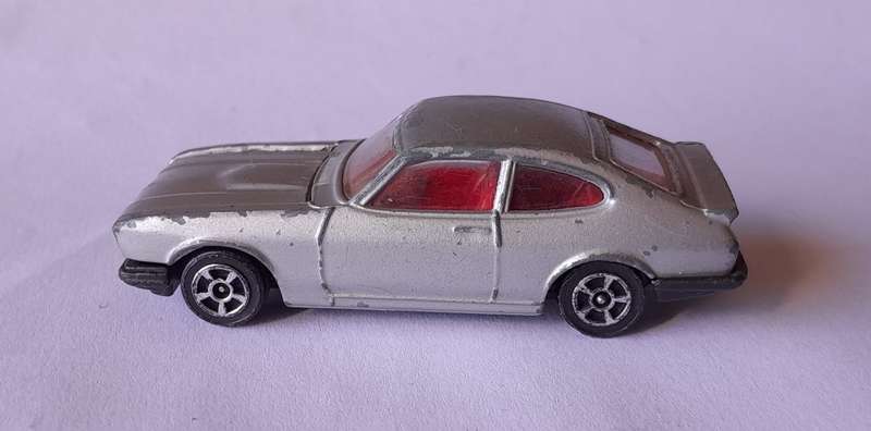 1980's Corgi Die Cast Ford Capri 3.0 S.  Opening Bonnet.