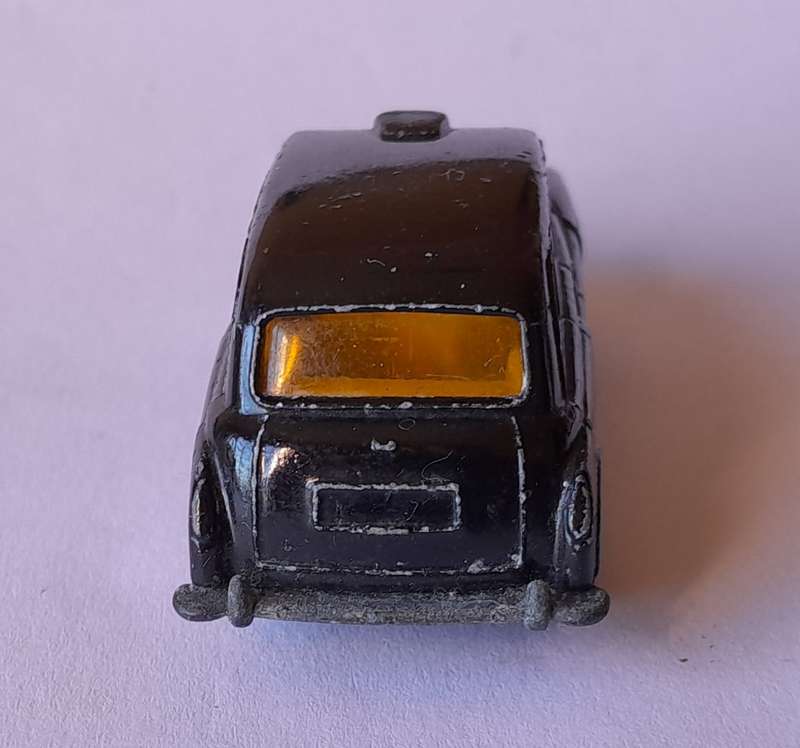 1970's Corgi Die Cast London Taxi.  Opening Doors.