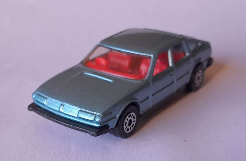 1970's Corgi Die Cast Rover 3500.  Opening Boot.  Red Interior. Excellent Condition.