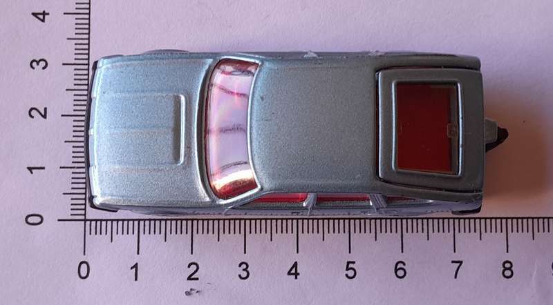 1970's Corgi Die Cast Rover 3500.  Opening Boot.  Red Interior. Excellent Condition.