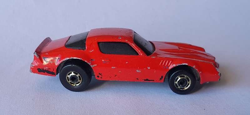 1982 Hot Wheels Die Cast Chevrolet Camaro Z-28.