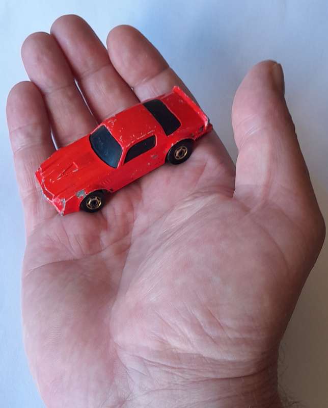 1982 Hot Wheels Die Cast Chevrolet Camaro Z-28.