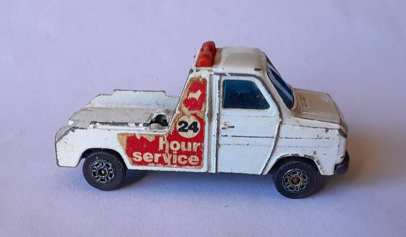 1980's Corgi Ford Transit Wrecker (for spares and repairs).