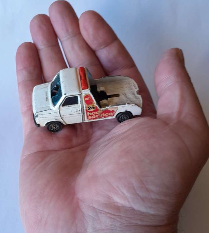 1980's Corgi Ford Transit Wrecker (for spares and repairs).