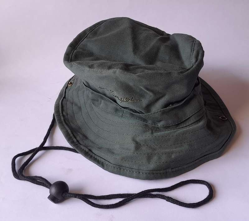 Vintage Army Style "Challenger" Bush Hat (Boshoed).  Unused.  Large.