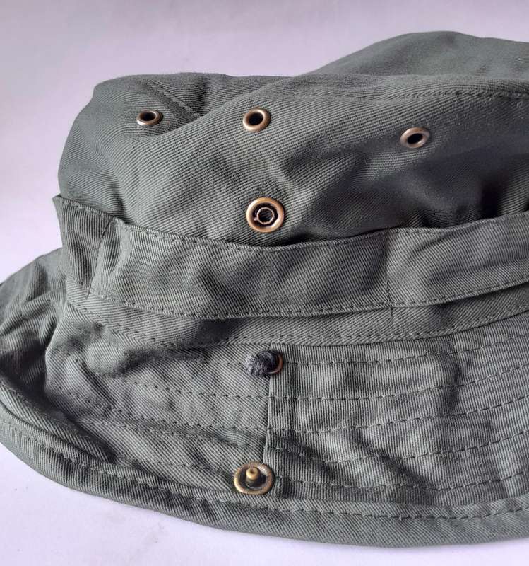 Vintage Army Style "Challenger" Bush Hat (Boshoed).  Unused.  Large.