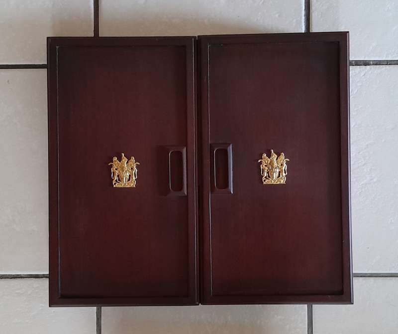 Rhodesian Army Collector's Badge Set in Cabinet.  Ltd Edition. No. 469/1000.