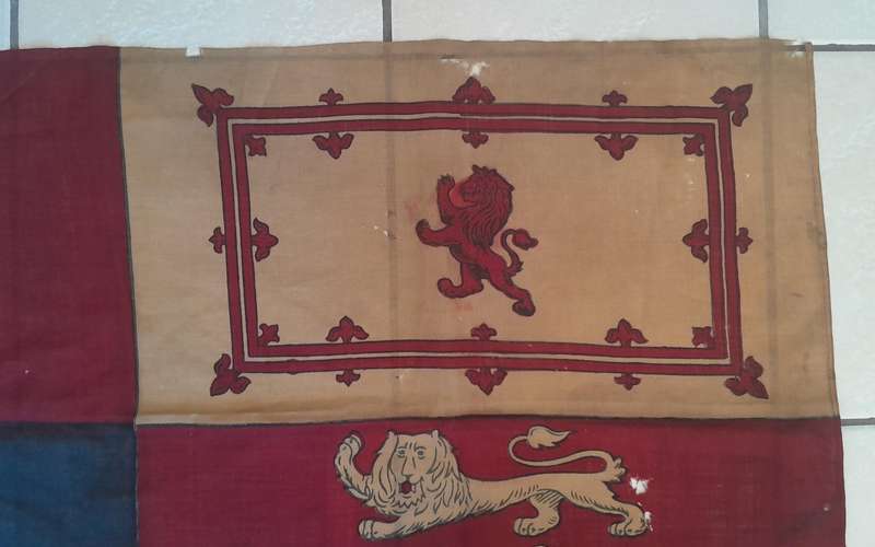 WW1-WW2 Era British Royal Standard Cotton Flag. Barnes & Co. London. 1.36m x 70cm.