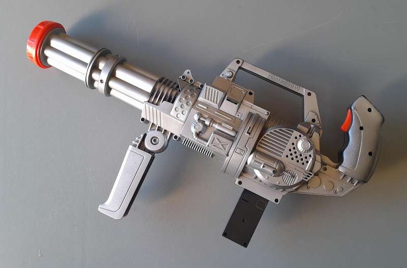 Vintage Tootsietoy  F/X Devastator Doom Electronic Chain Gun.  51cm.  Untested.