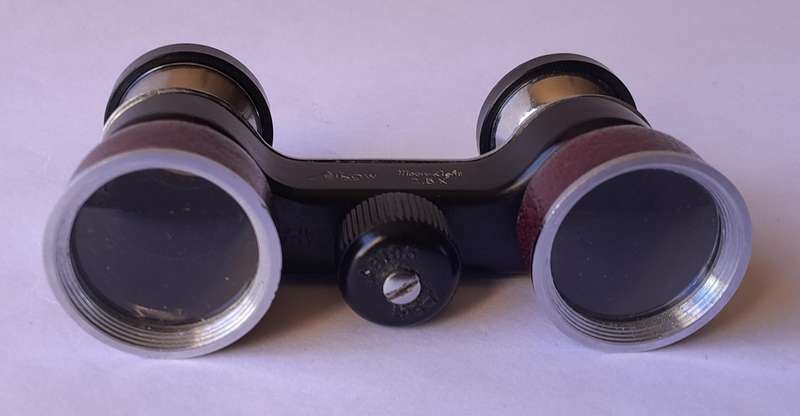 Pair Mid-Century Japanese Eikow Moonlight Opera Binoculars.  Excellent Condition.