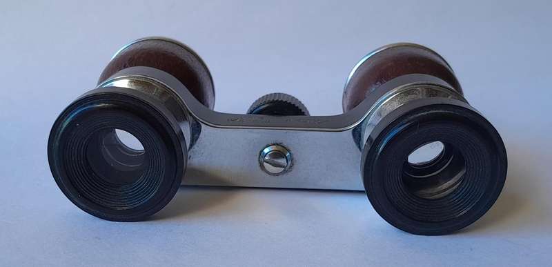 Pair Mid-Century Japanese Eikow Moonlight Opera Binoculars.  Excellent Condition.
