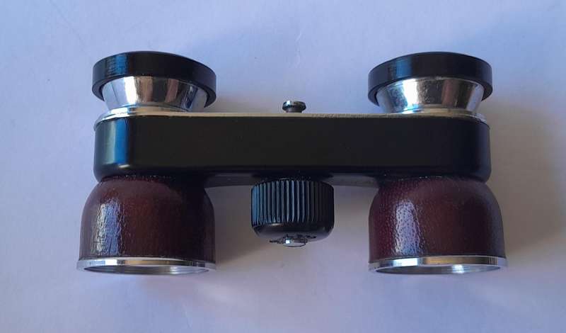 Pair Mid-Century Japanese Eikow Moonlight Opera Binoculars.  Excellent Condition.