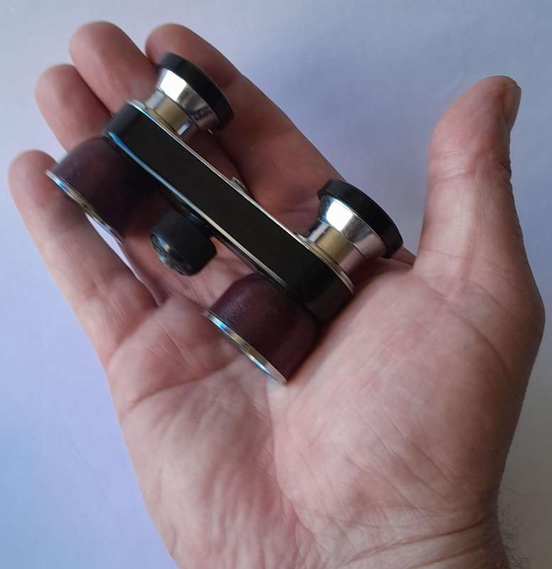 Pair Mid-Century Japanese Eikow Moonlight Opera Binoculars.  Excellent Condition.