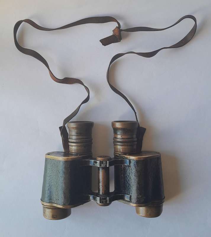 WW1 Hunsicker & Alexis, Paris Roof Prism Binoculars.  War Office Stamped.