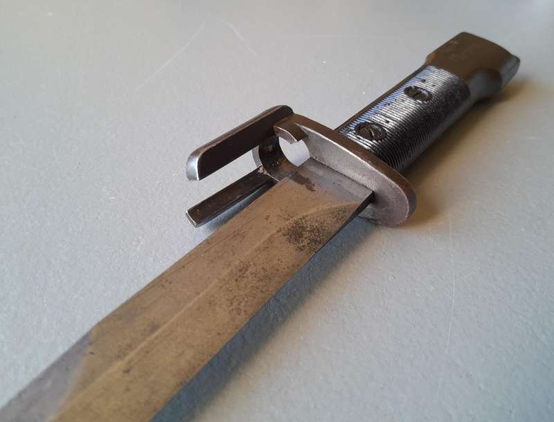 SADF / SAP M1 FN-FAL Type-A Knife Bayonet with Metal Scabbard.  No. 22281.