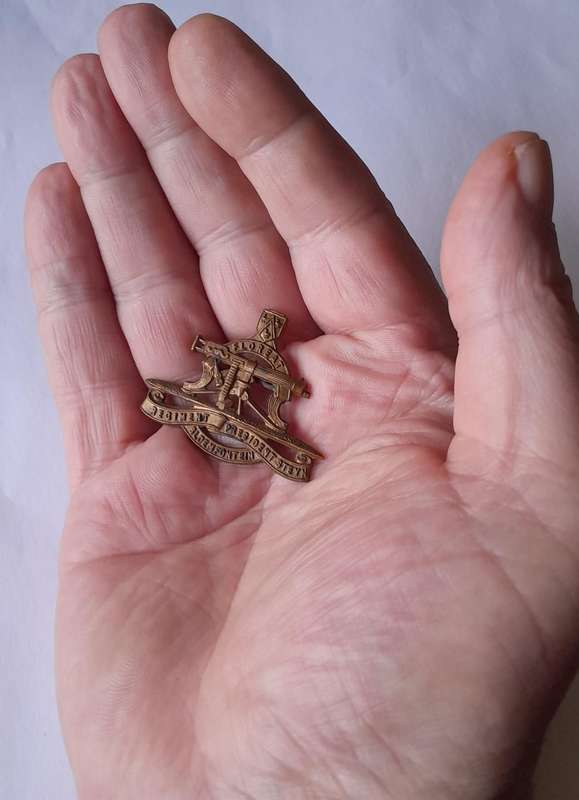 Early Regiment President Steyn Badge.  1 Compressed Lug Intact.