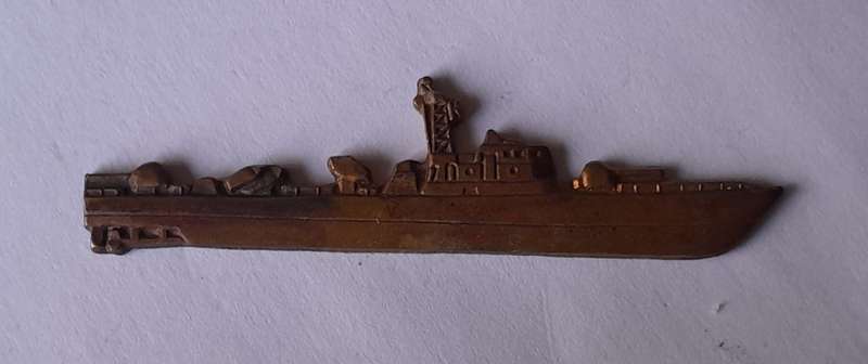 SA Navy Strike Craft Flotilla Badge.  No Pins.