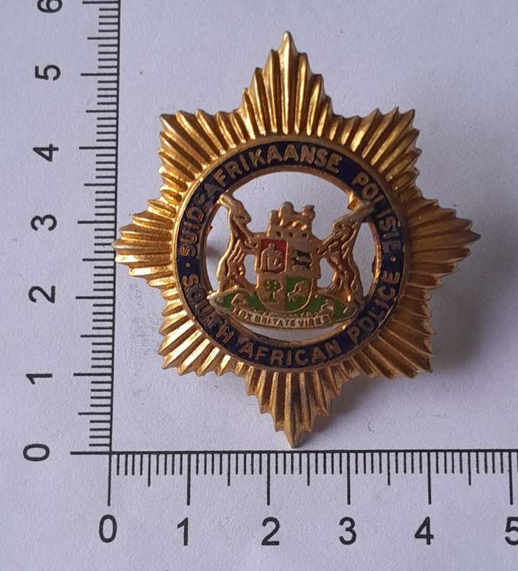 Vintage SAP Officers Gilt and Enamel Cap Badge.  Lugs Intact.