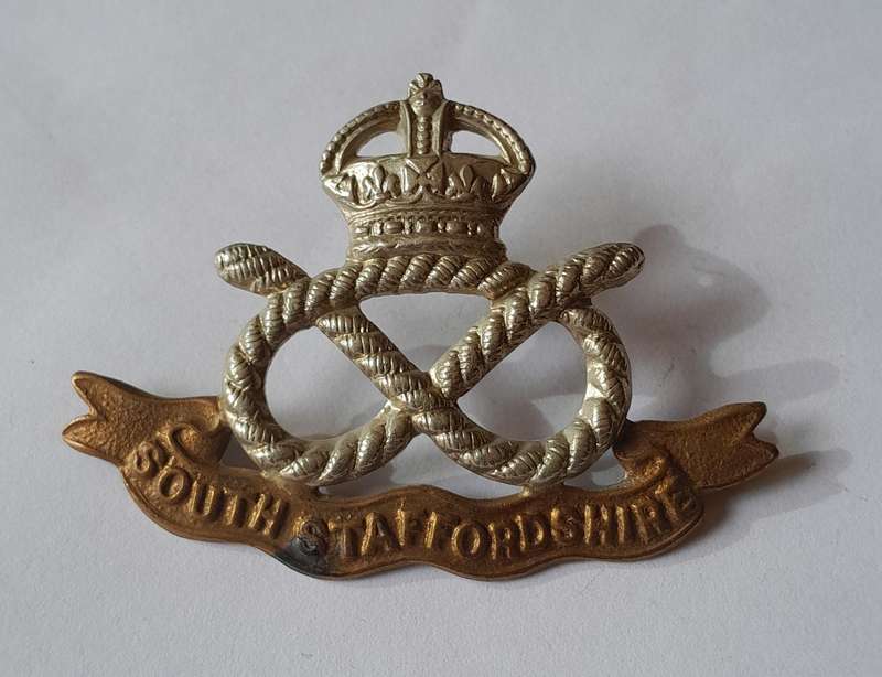 Early South Staffordshire Cap Badge.  No Slider.