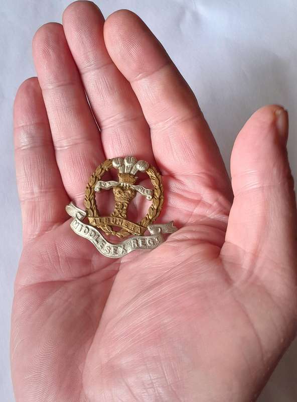 Early Middlesex Regiment Cap Badge.  No Slider.