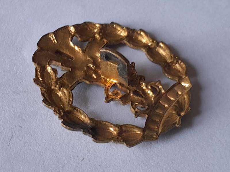 Early Middlesex Regiment Badge.  Lug Intact.