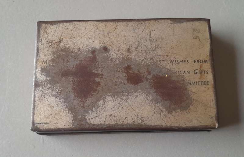 WW2 1943 Gift Tin To SA Troops From Jan & Isie Smuts. 11.5 x 7.5cm.