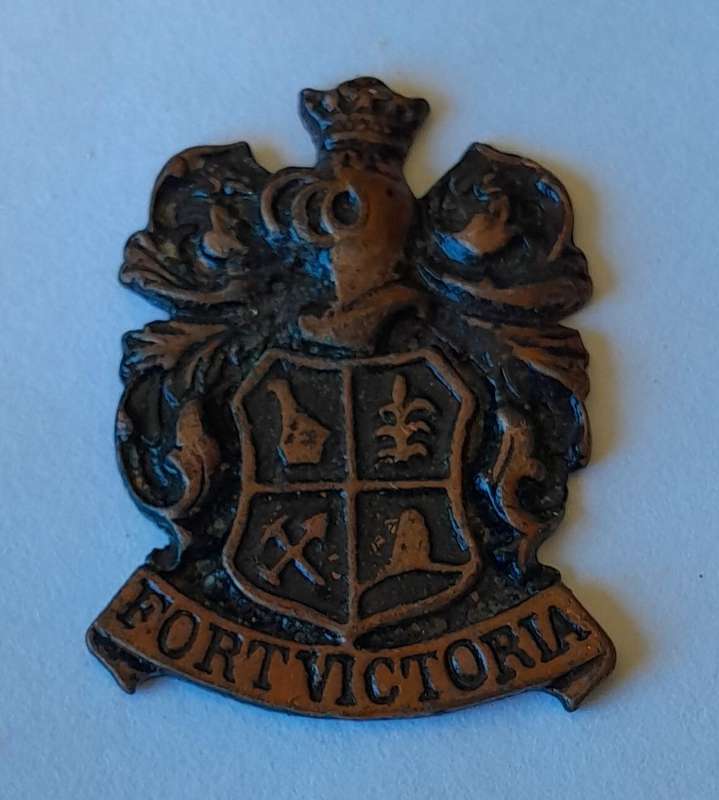 Rare Vintage Rhodesian "Fort Victoria" Metal Badge.