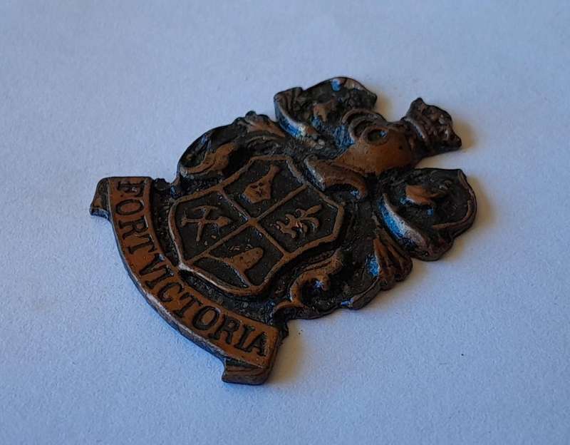 Rare Vintage Rhodesian "Fort Victoria" Metal Badge.