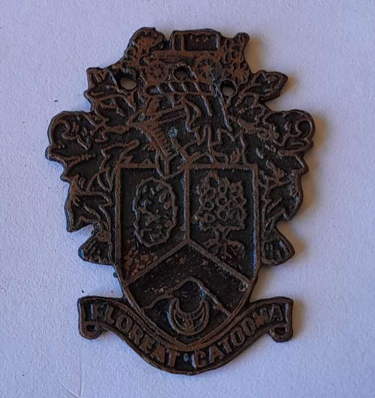 Rare Vintage Rhodesian "Florent Gatooma" Metal Badge.