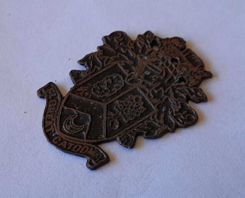 Rare Vintage Rhodesian "Florent Gatooma" Metal Badge.