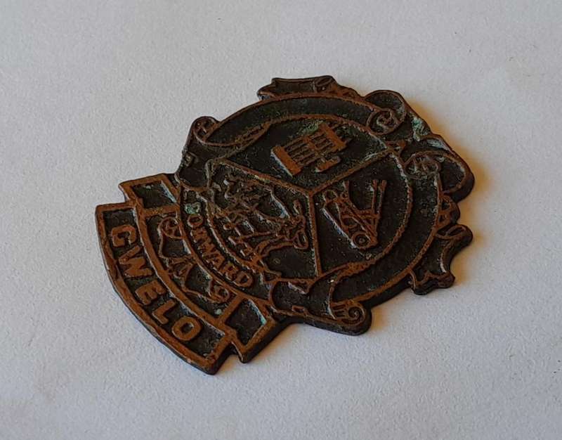 Rare Vintage Rhodesian "Gwelo" Metal Badge.
