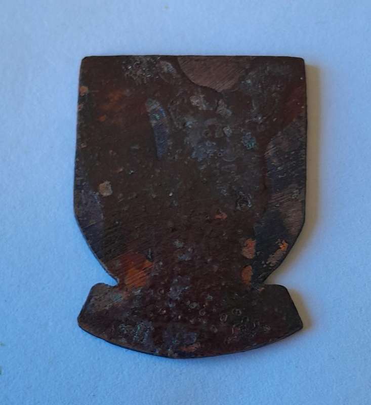 Rare Vintage Rhodesian "Chimanimani" Metal Badge.