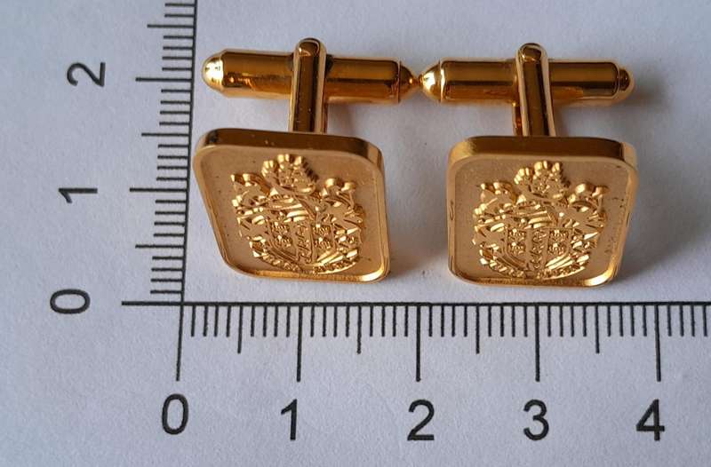 Pair South African Medical Association Cufflinks.