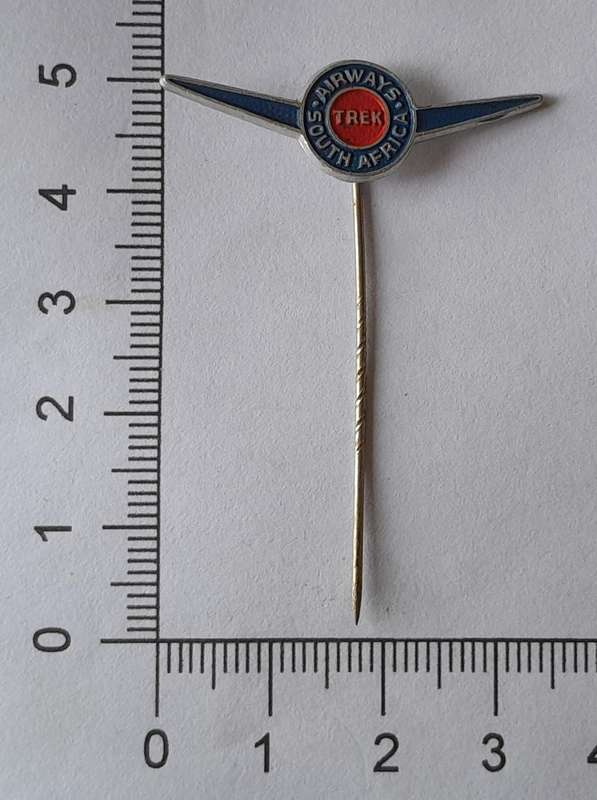 Vintage South African Airways Trek Badge.