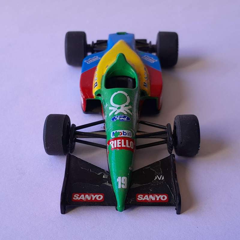 Vintage Onyx Die-Cast Benneton Ford F1.  Scale 1/43.  10cm.  Missing Back Fin.