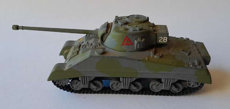 Vintage WW2 Sherman Firefly.  Hand-Painted (Plastic).  10.5cm.  Swiveling Turret.