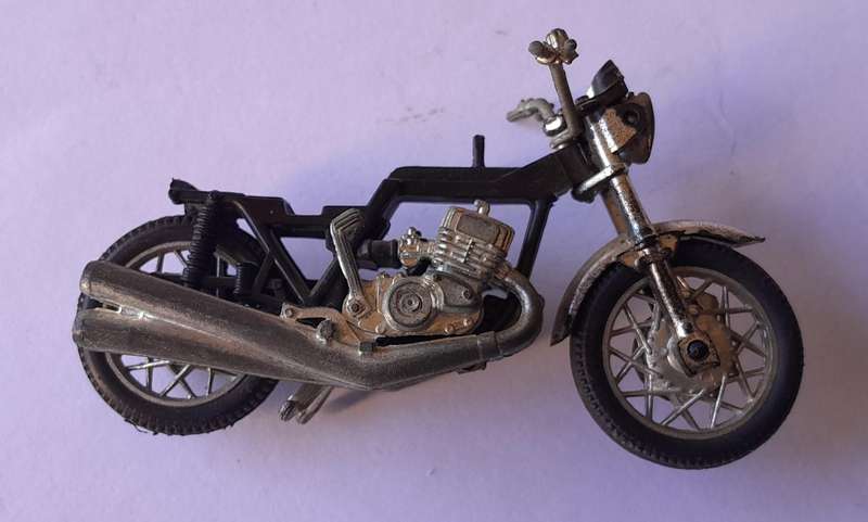 Vintage Collection of 4 x Die-Cast Motorcycles - Ducati etc.