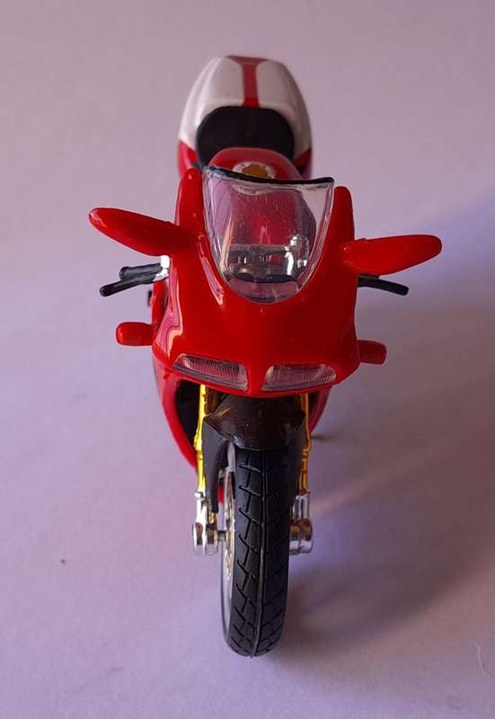 Vintage Bburago Die-Cast Ducati 998R. Scale 1/18.  11.5cm