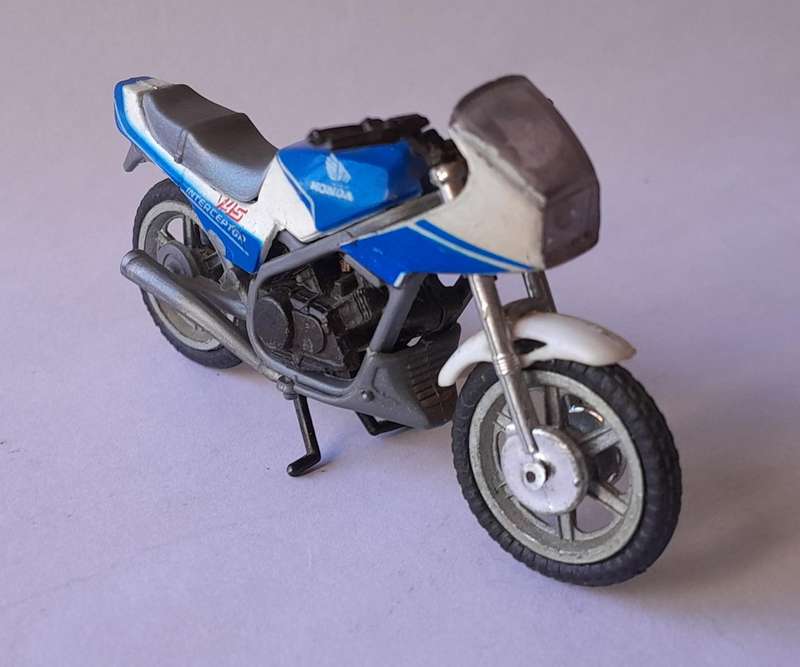 Rare Vintage Die-Cast Honda V45 Interceptor.  8cm.  Possibly Riki Toys.