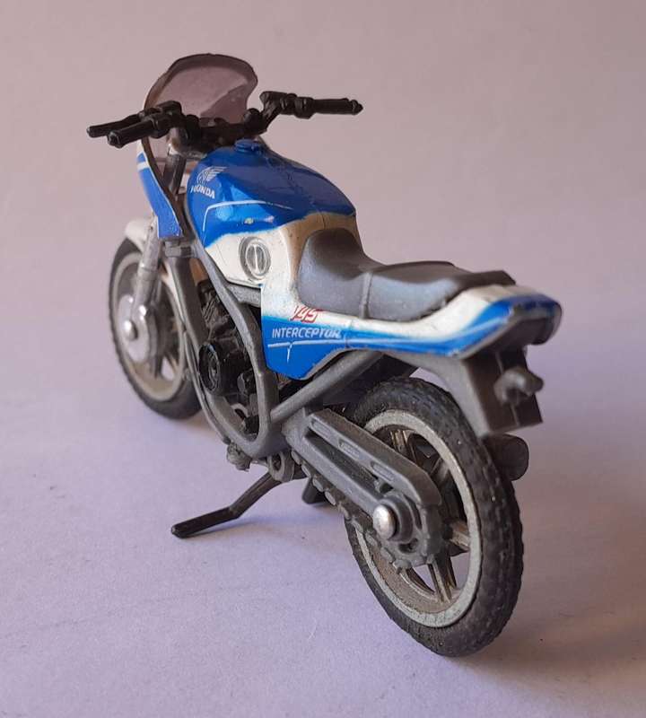 Rare Vintage Die-Cast Honda V45 Interceptor.  8cm.  Possibly Riki Toys.
