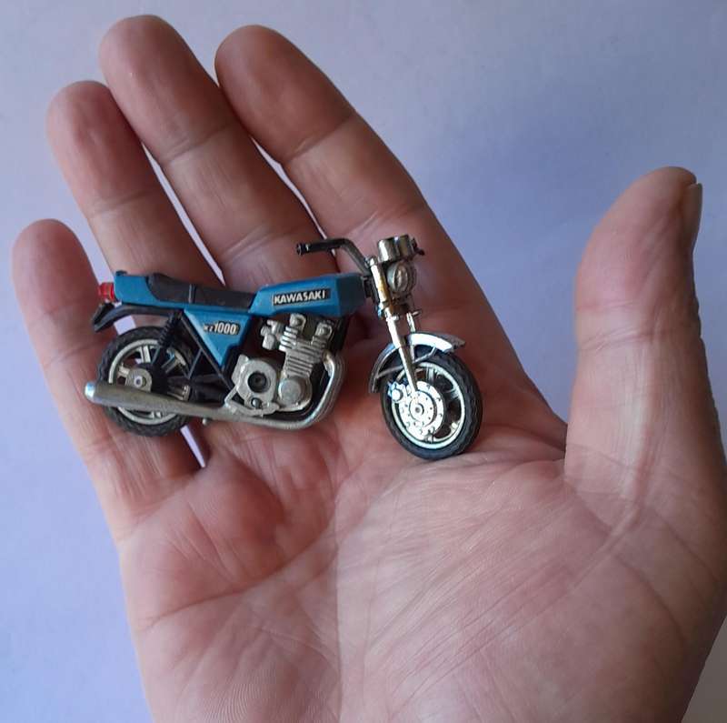 Rare Vintage Blue Ridge Riders Die-Cast Kawasaki KZ1000.  8cm