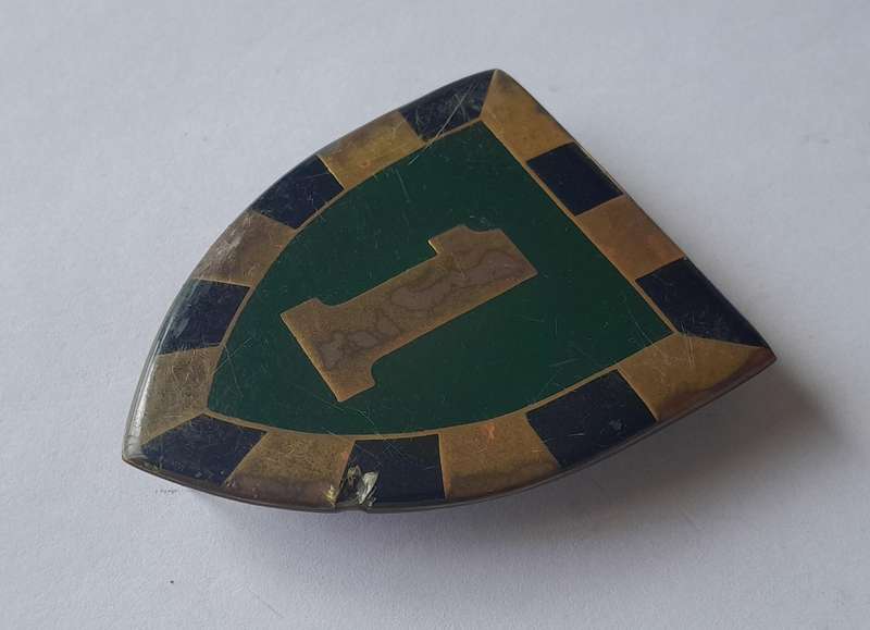 SADF 1 SAI (South African Infantry) Shoulder Flash.  All Pins Intact.