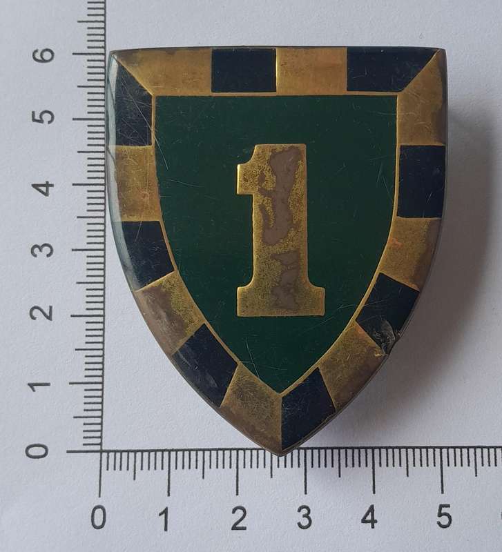 SADF 1 SAI (South African Infantry) Shoulder Flash.  All Pins Intact.