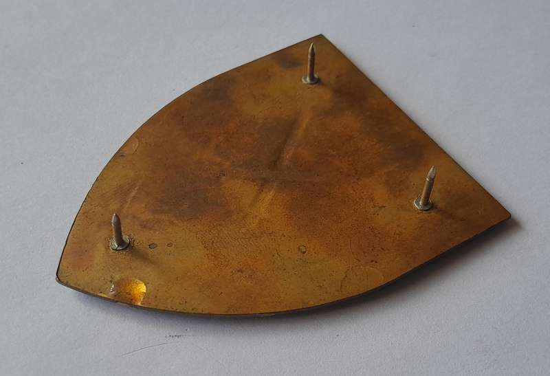 SADF Infantry School Shoulder Flash.  All Pins Intact.