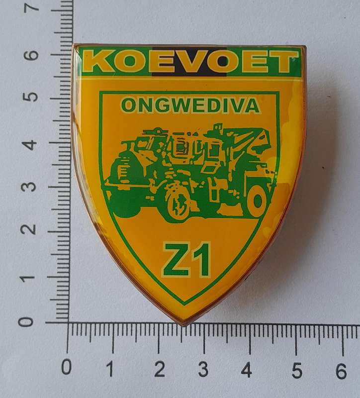 Koevoet Zulu 1 Ongwediva Metal Flash.  All Pins Intact.