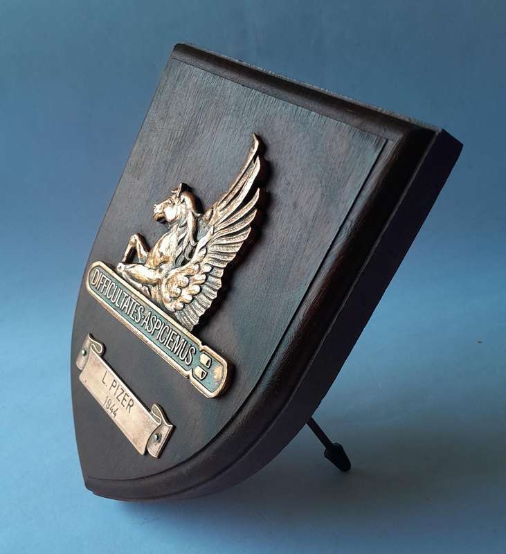 SA Air Force 5 Squadron WW2 Commemorative Plaque.  "L Pizer, 1944"