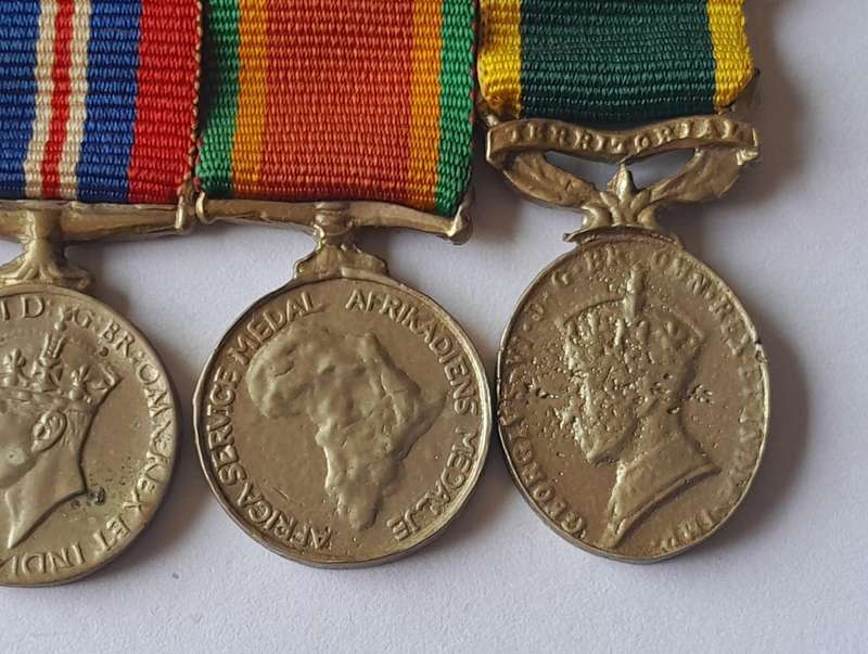 WW2 Miniature Medal Group.  6 x Medals.