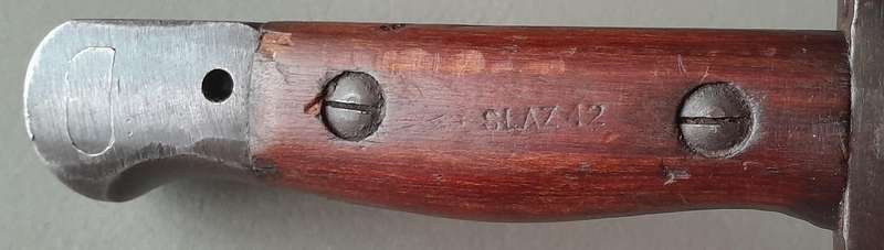 Rare WW2 Australian Orange Arsenal Pattern 1907 Bayonet With Scabbard And Frog.  Dated 1942.