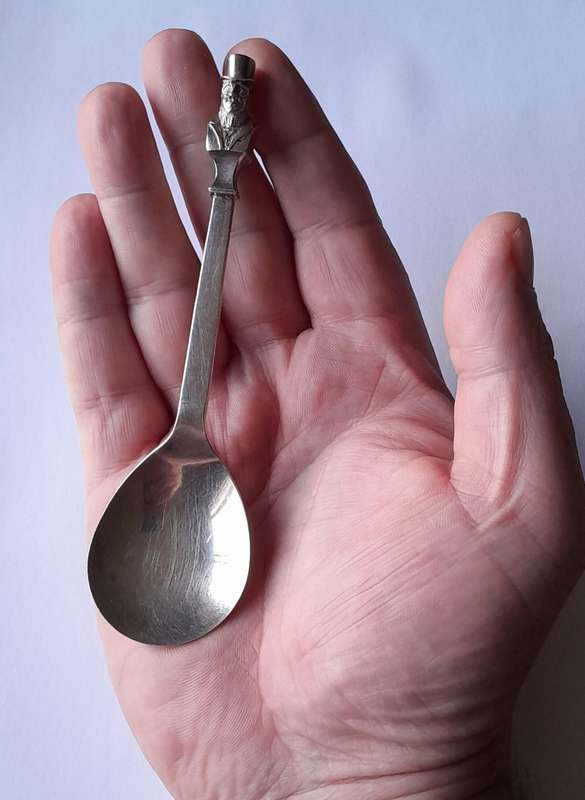 Solid Silver Paul Kruger Spoon to Commemorate `Battle of Amajuba`. Cape Mint. 39.14 grams.